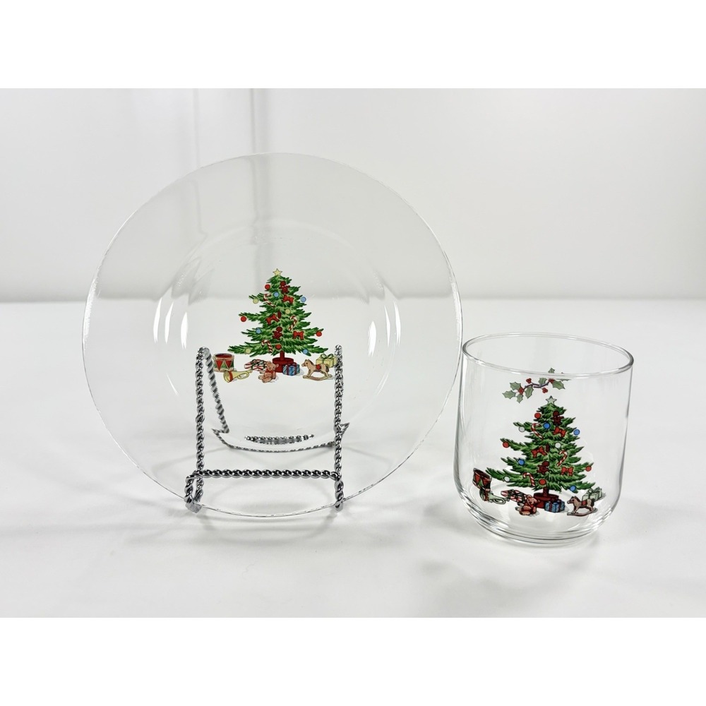 Vintage Arcoroc France Christmas Tree Milk and Cookies for Santa Glass Plate Set